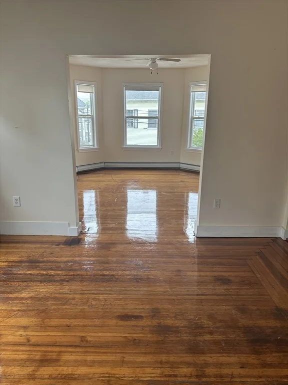 3 bed, 1 bath apartment for rent at 16 Mason St Unit 3, Glenwood — photo 6 of 16