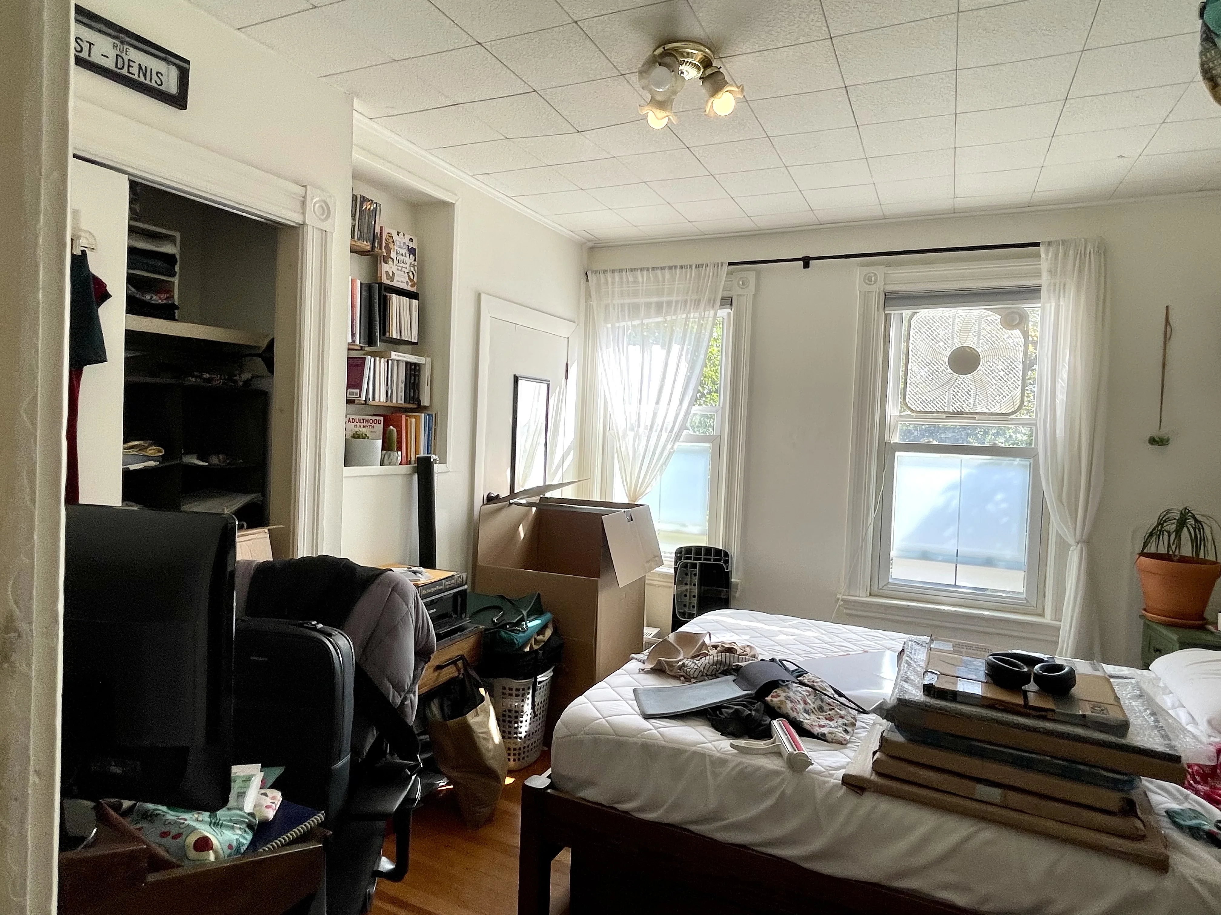 2 bed, 1 bath apartment for rent at 16 Mead St Unit 1A, Allston — photo 8 of 8