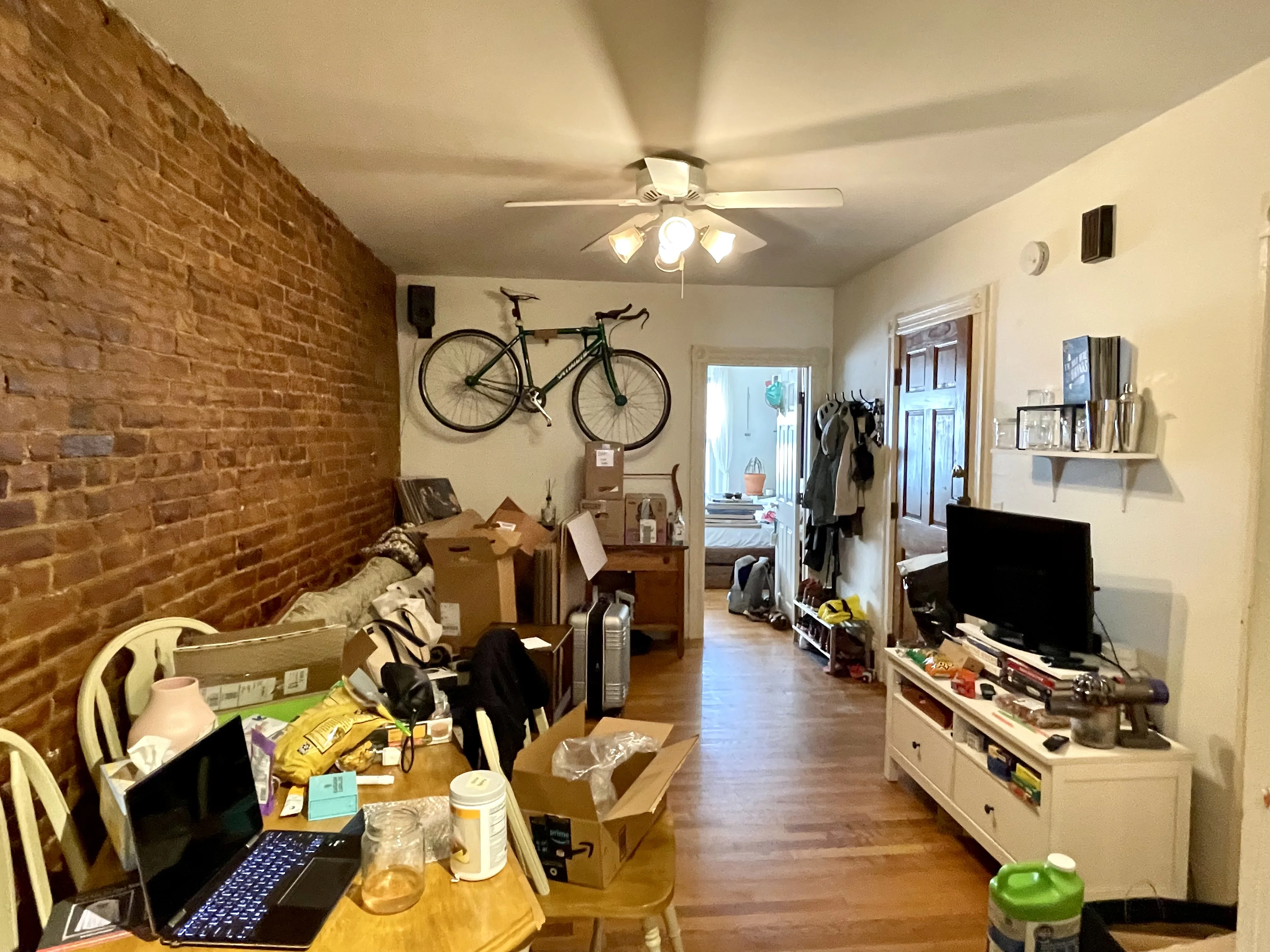 2 bed, 1 bath apartment for rent at 16 Mead St Unit 1A, Allston — photo 7 of 8