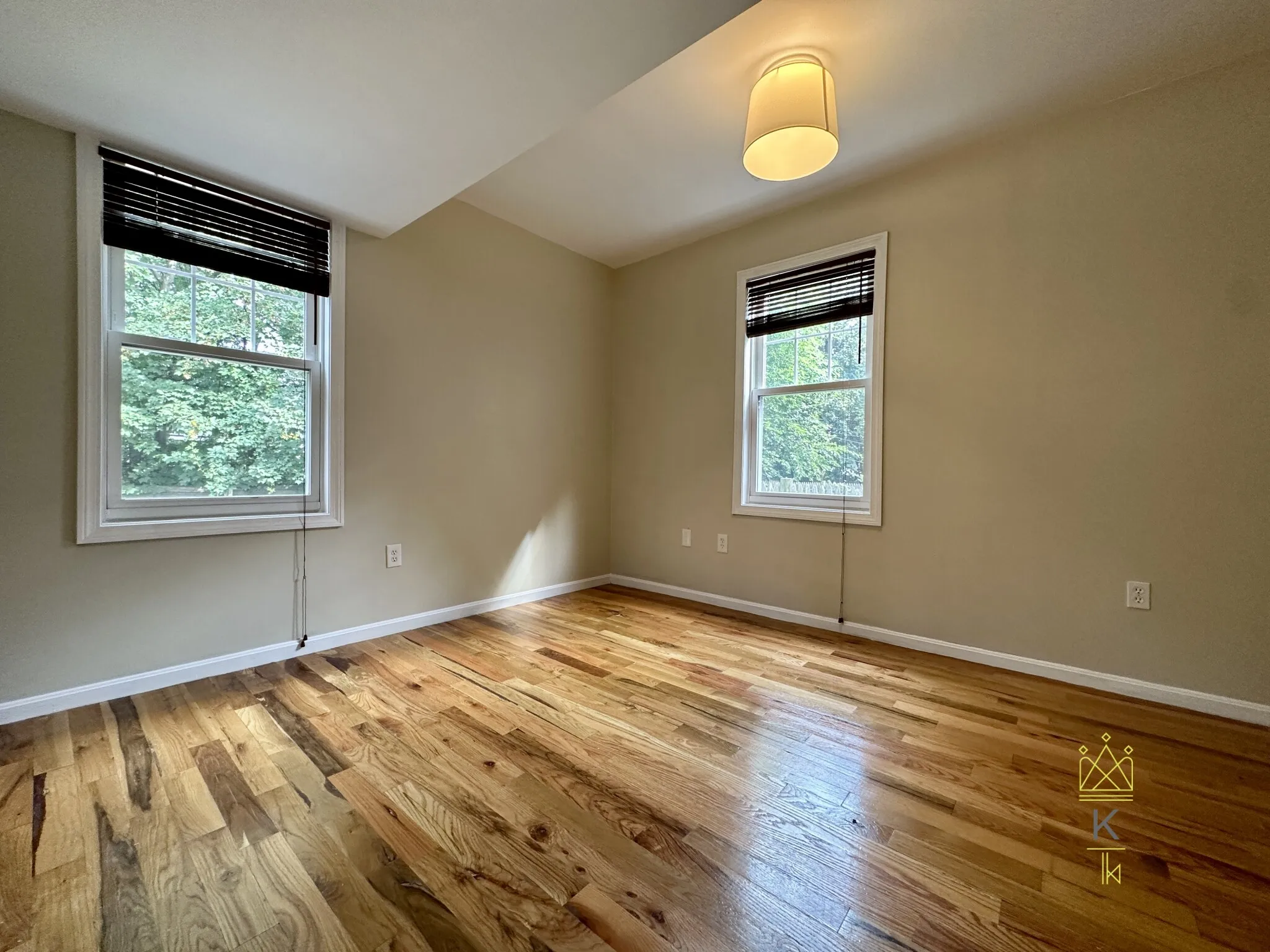 2 bed, 2 bath apartment for rent at 16 Melbourne St Unit 1, Dorchester — photo 9 of 16