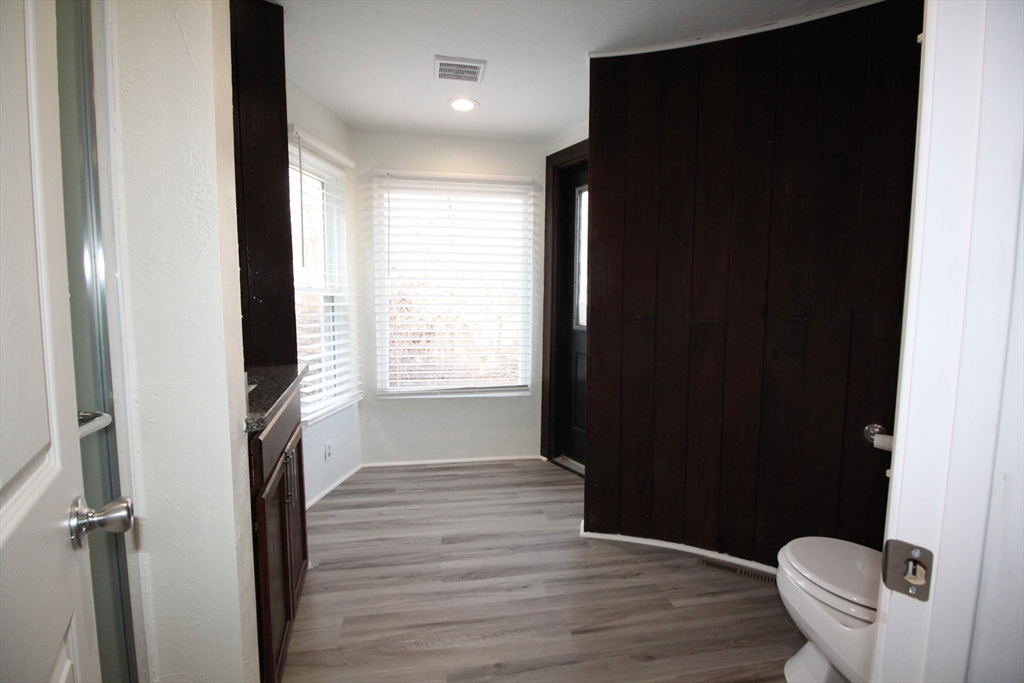 2 bed, 1 bath apartment for rent at 16 Middlesex St Unit 11, Chelmsford — photo 6 of 20