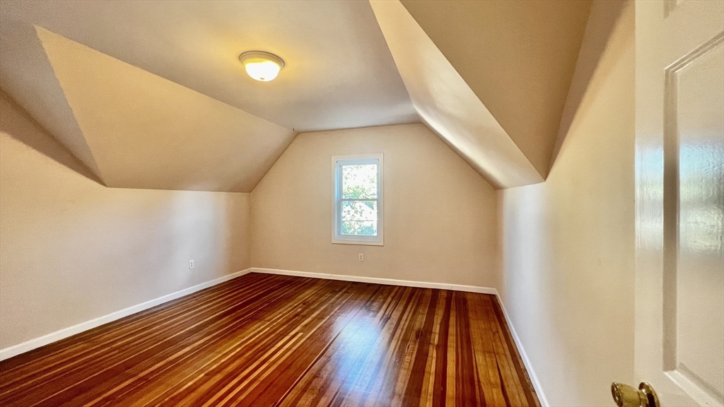 4 bed, 2 bath apartment for rent at 16 Miller Stile Rd Unit 2, Quincy Center — photo 9 of 20