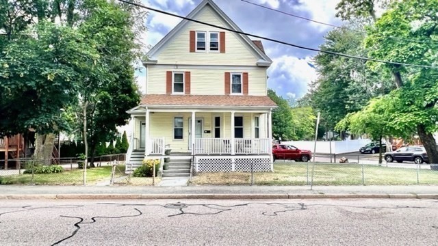 4 bed, 2 bath apartment for rent at 16 Miller Stile Rd Unit 2, Quincy Center — photo 15 of 20