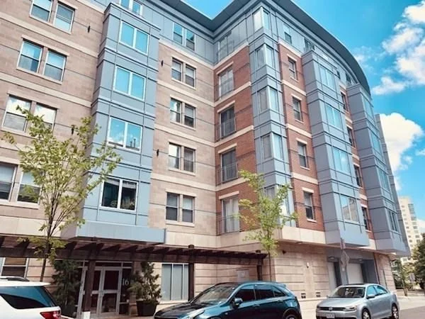 2 bed, 2 bath apartment for rent at 16 Miner St Unit 302, Fenway — photo 17 of 17