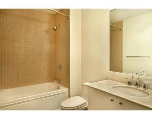 2 bed, 2 bath apartment for rent at 16 Miner St Unit 302, Fenway — photo 8 of 17