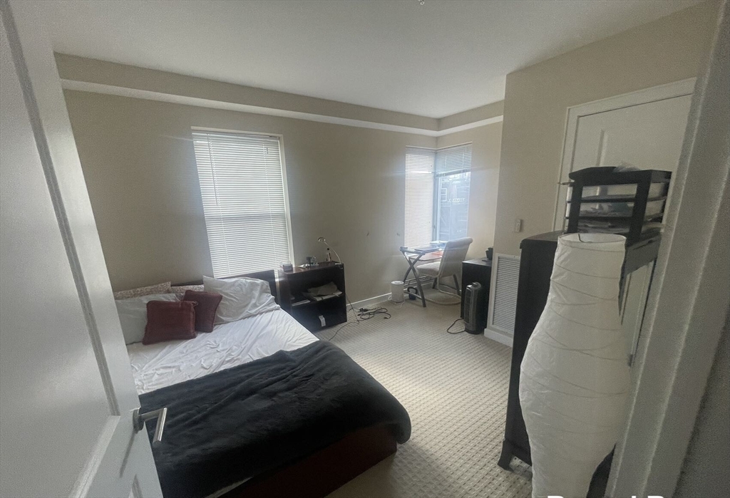 2 bed, 2 bath apartment for rent at 16 Miner St Unit 402, Fenway — photo 6 of 10