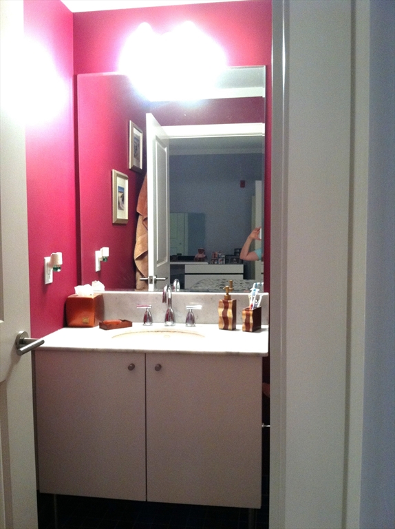 2 bed, 2 bath apartment for rent at 16 Miner St Unit 602, Fenway — photo 9 of 20