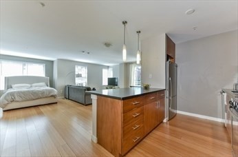 Studio bed, 1 bath apartment for rent at 16 Miner St Unit 610, Fenway — photo 3 of 12