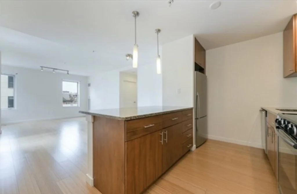 Studio bed apartment for rent at 16 Miner Unit 310, Fenway — photo 3 of 11