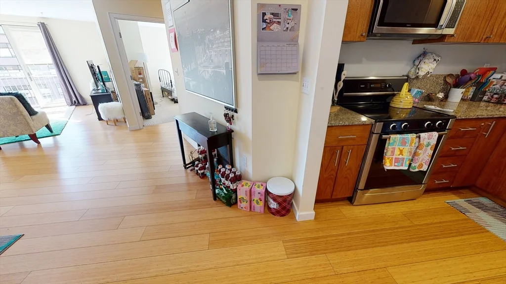 2 bed, 1 bath apartment for rent at 16 Miner Unit 607, Fenway — photo 3 of 10