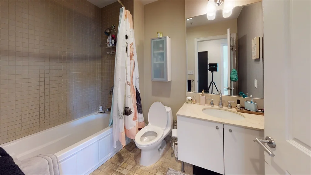 2 bed, 1 bath apartment for rent at 16 Miner Unit 607, Fenway — photo 9 of 10