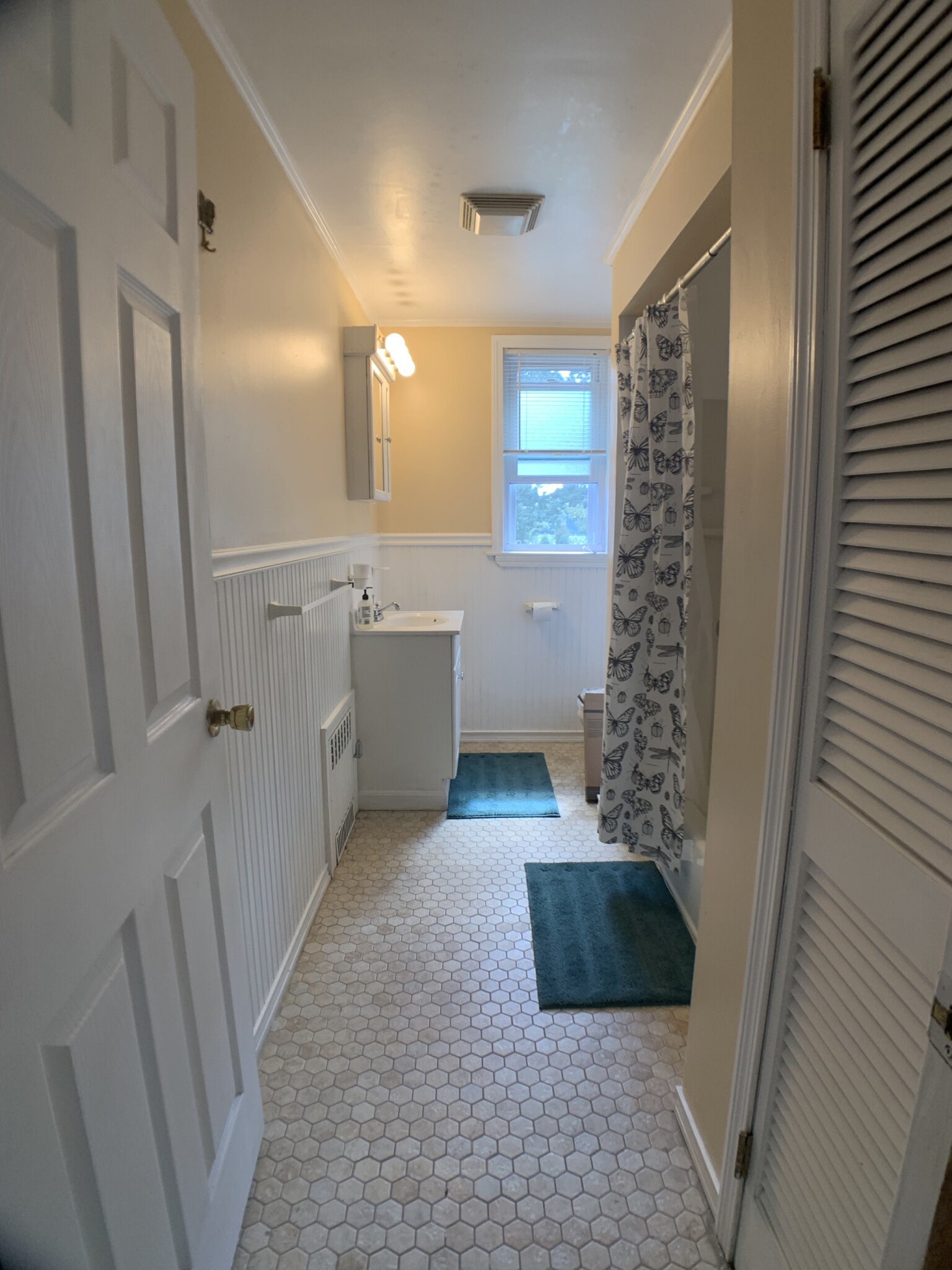 2 bed, 1 bath apartment for rent at 16 Montgomery St Unit 2, North Cambridge — photo 22 of 40