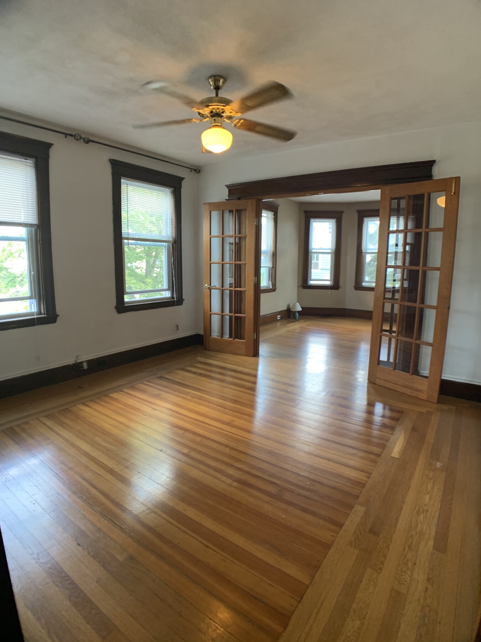 2 bed, 1 bath apartment for rent at 16 Montgomery St Unit 2, North Cambridge — photo 2 of 40