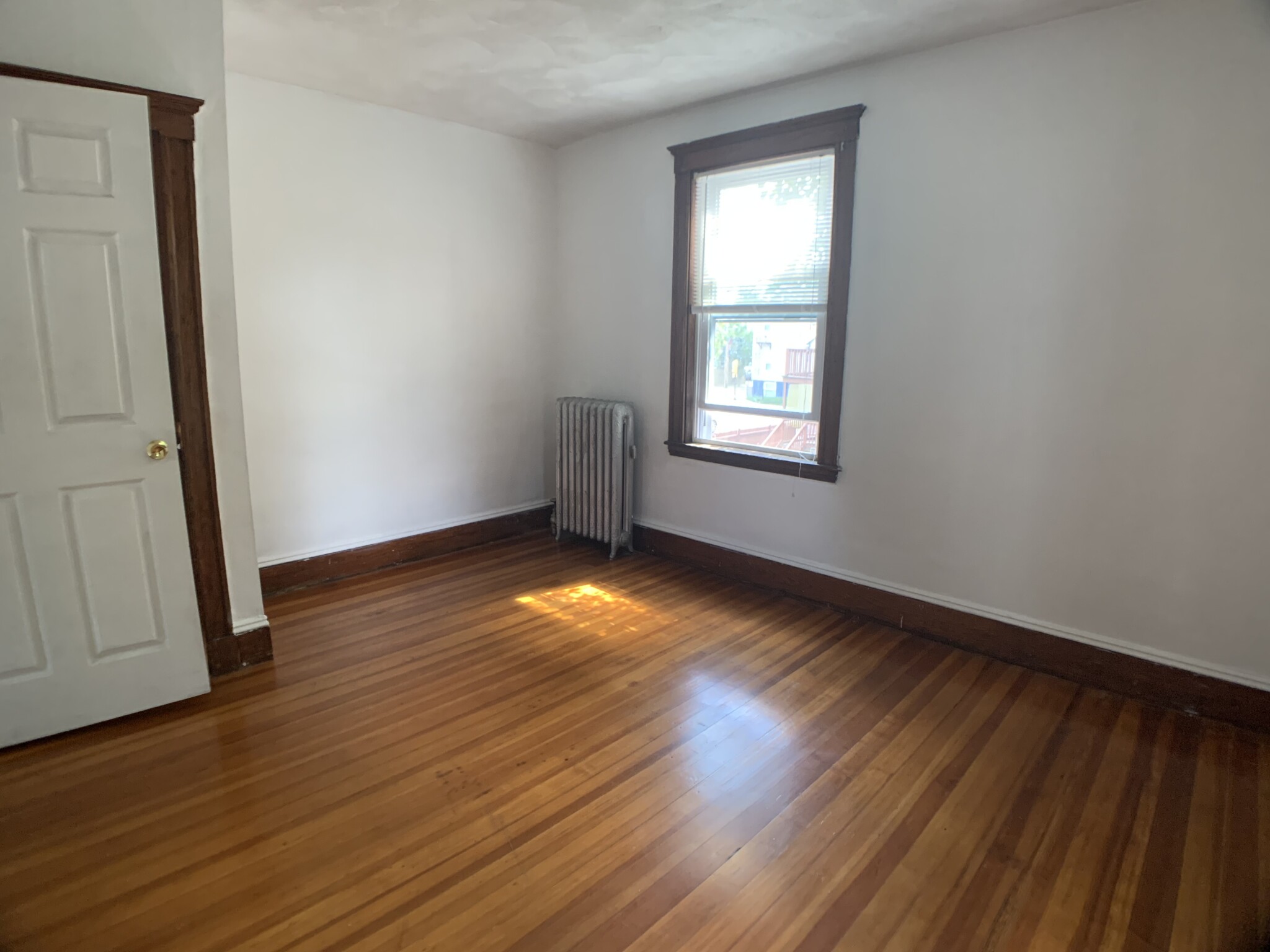 2 bed, 1 bath apartment for rent at 16 Montgomery St Unit 2, North Cambridge — photo 15 of 40