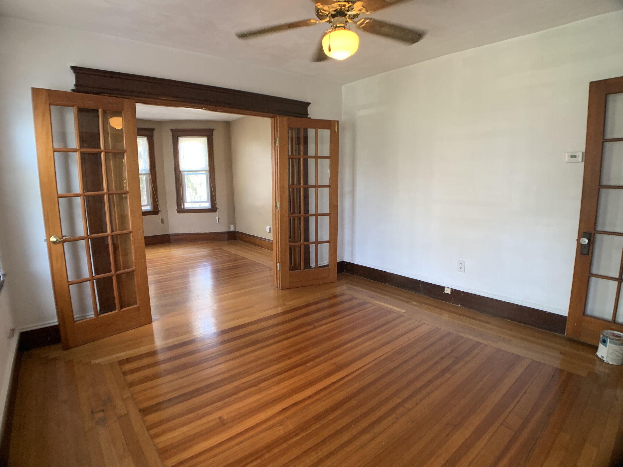 2 bed, 1 bath apartment for rent at 16 Montgomery St Unit 2, North Cambridge — photo 3 of 40