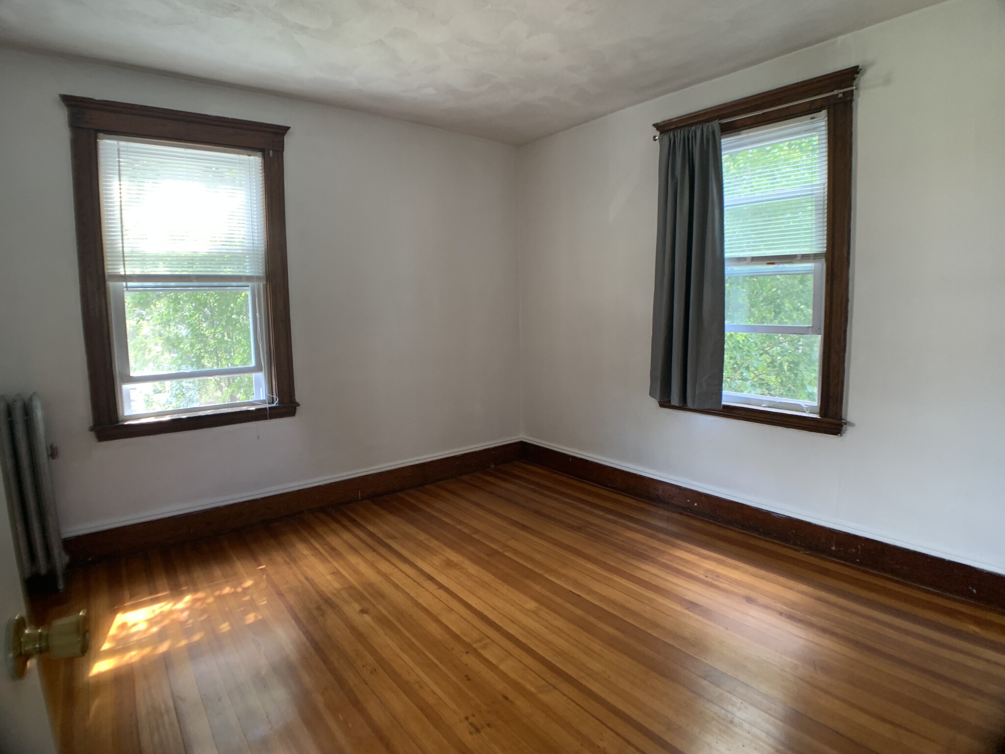 2 bed, 1 bath apartment for rent at 16 Montgomery St Unit 2, North Cambridge — photo 6 of 40