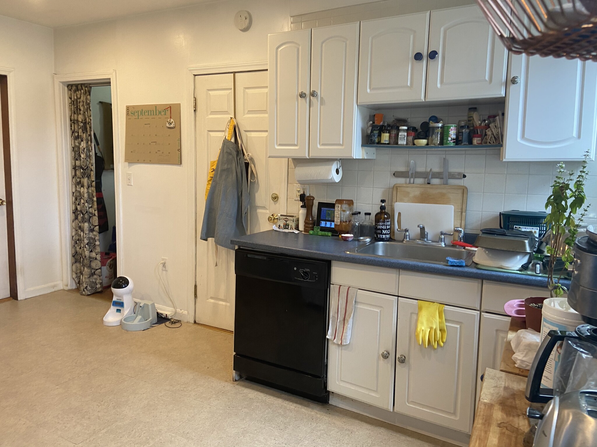 2 bed, 1 bath apartment for rent at 16 Montgomery St Unit 2, North Cambridge — photo 32 of 40
