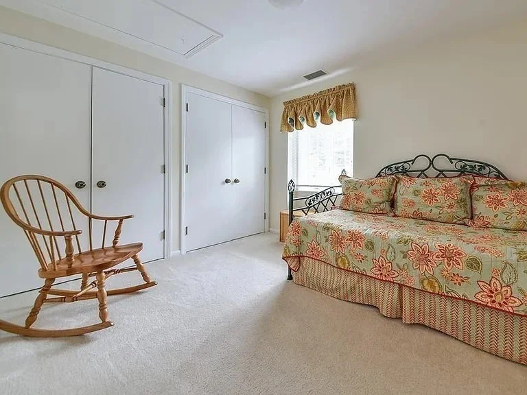 4 bed, 2 bath apartment for rent at 16 Munnings Dr Unit 16, Sudbury — photo 21 of 28