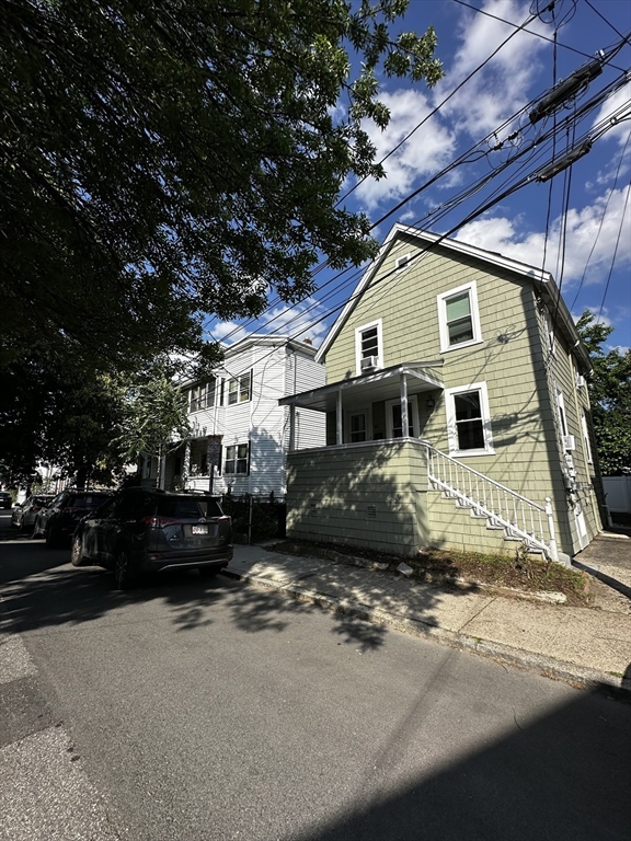 3 bed, 1 bath apartment for rent at 16 Nashua Unit 16, Magoun Square — photo 20 of 33