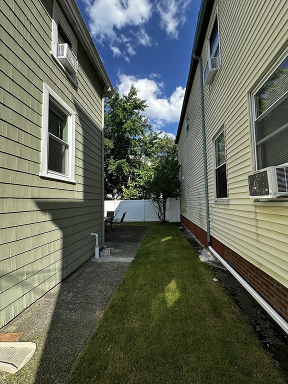 3 bed, 1 bath apartment for rent at 16 Nashua Unit 16, Magoun Square — photo 19 of 33