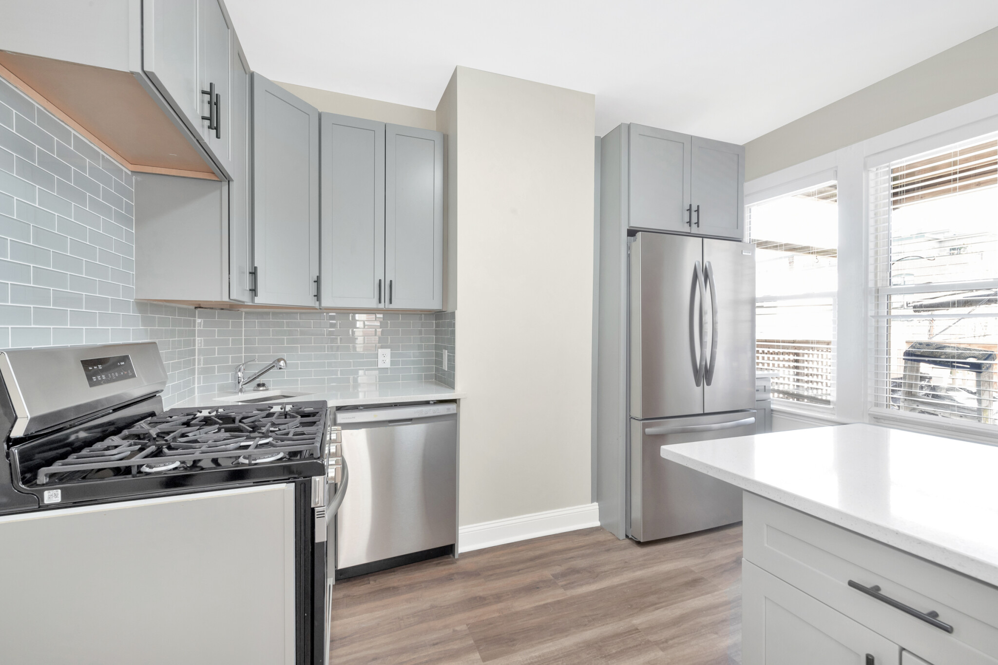 3 bed, 1 bath apartment for rent at 16 O St Unit 3, South Boston