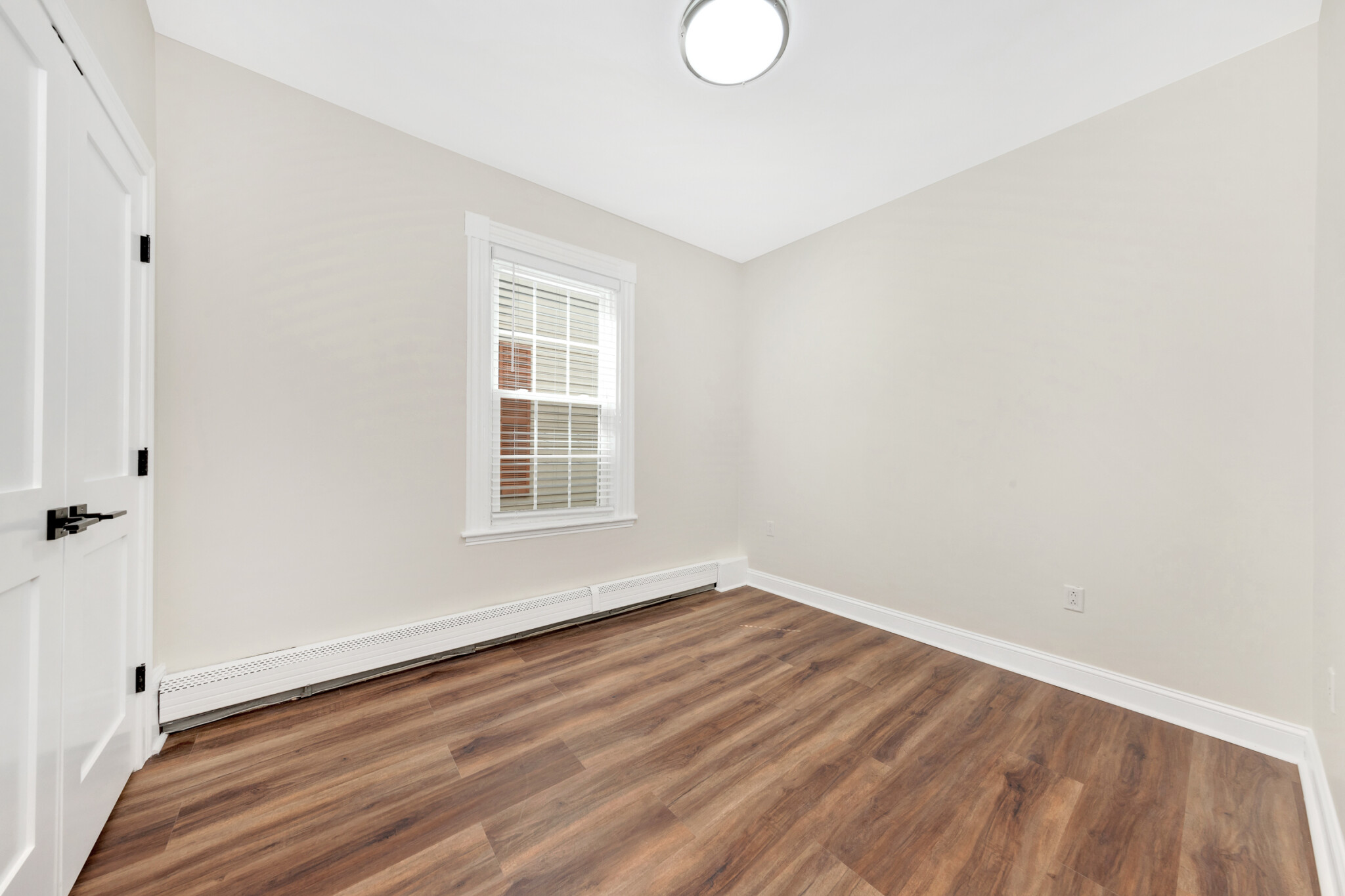 3 bed, 1 bath apartment for rent at 16 O St Unit 3, South Boston — photo 11 of 14