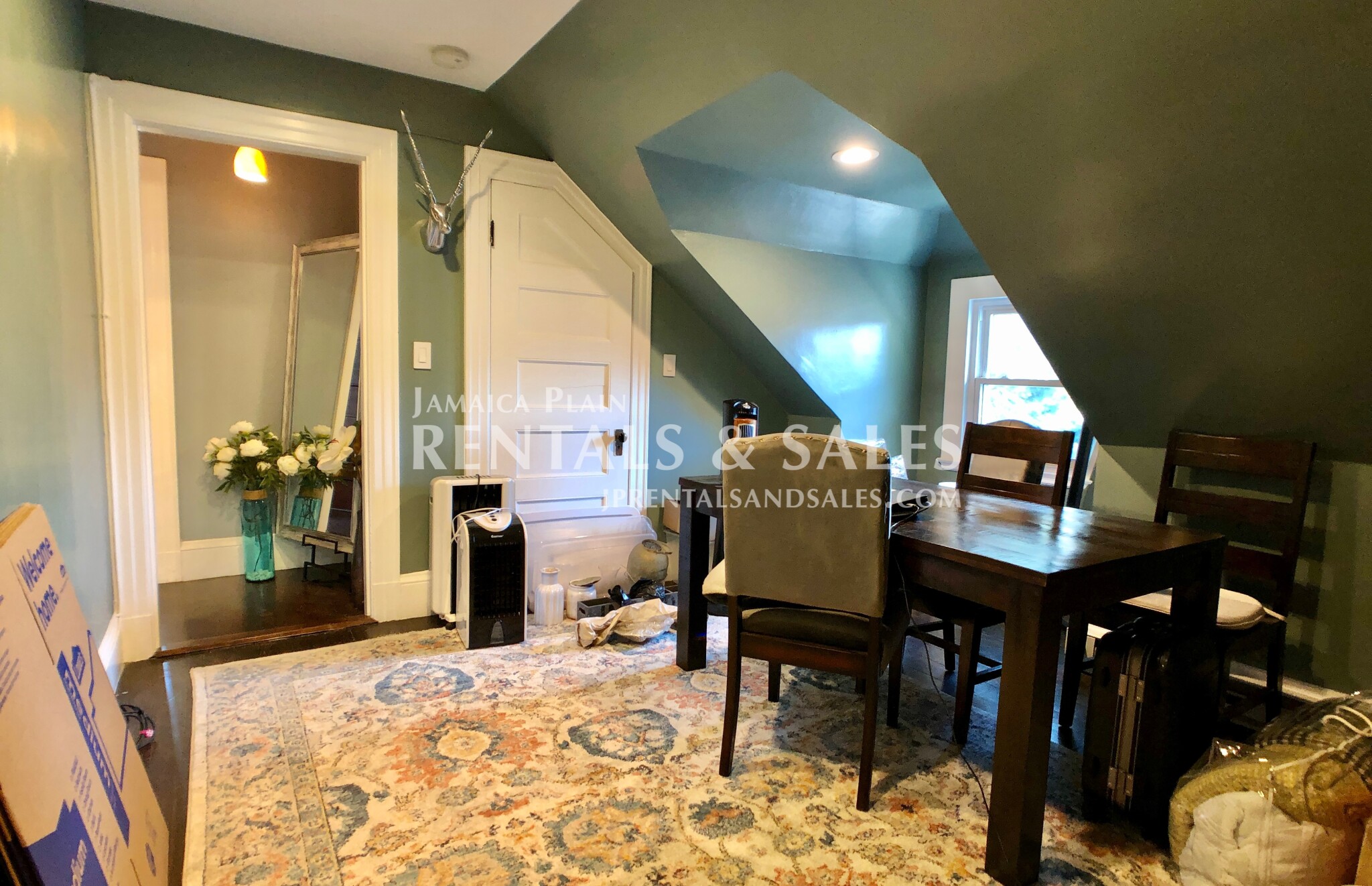 1 bed, 1 bath apartment for rent at 16 Oakview Ter Unit 3, Jamaica Plain — photo 16 of 19