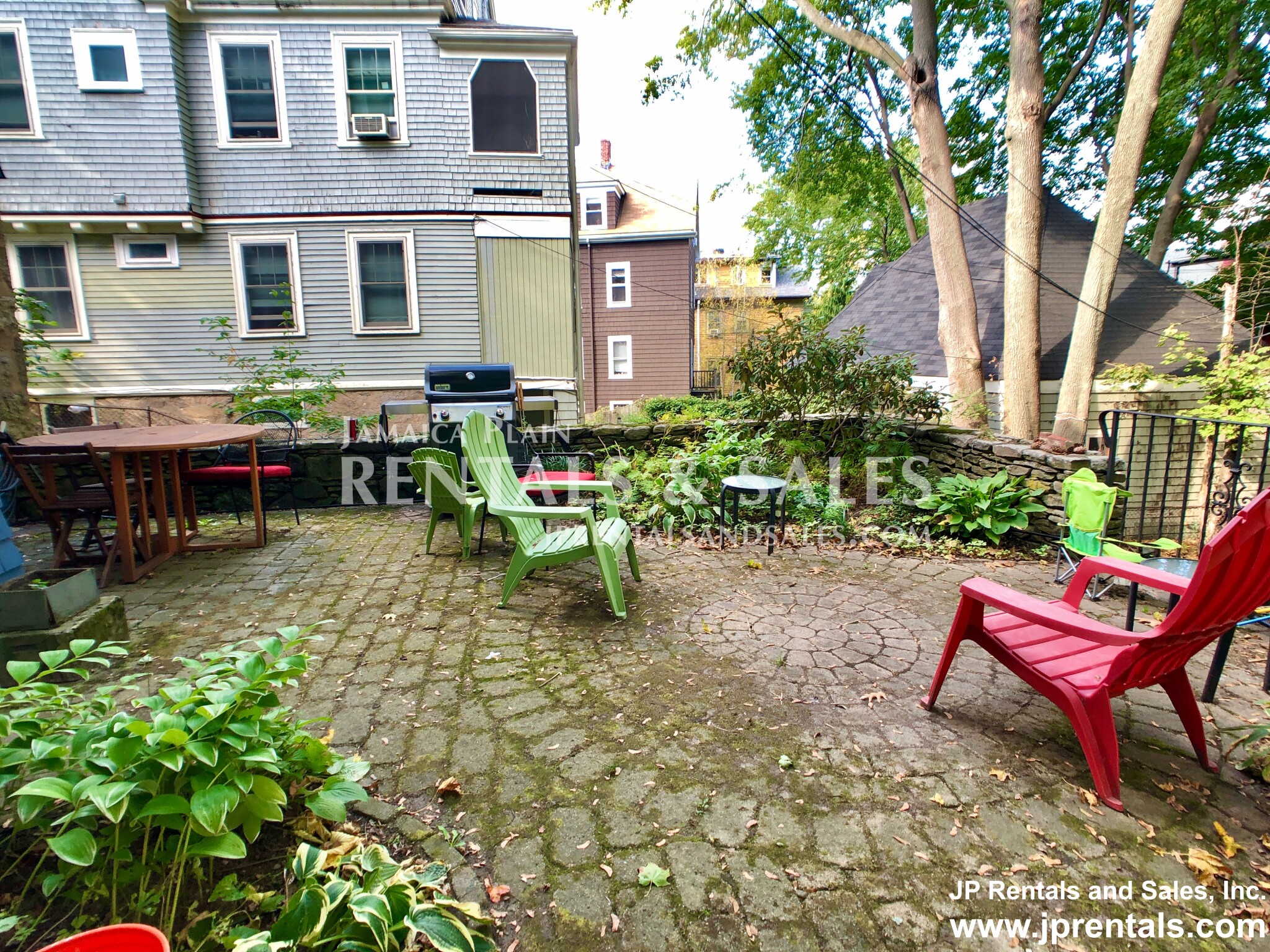 1 bed, 1 bath apartment for rent at 16 Oakview Ter Unit 3, Jamaica Plain — photo 18 of 19