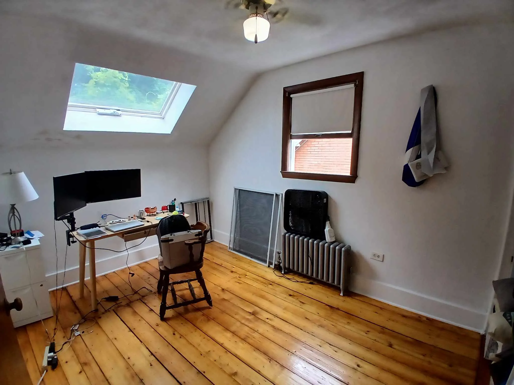 2 bed, 1 bath apartment for rent at 16 Orange St Unit townhouse, South Side — photo 11 of 14