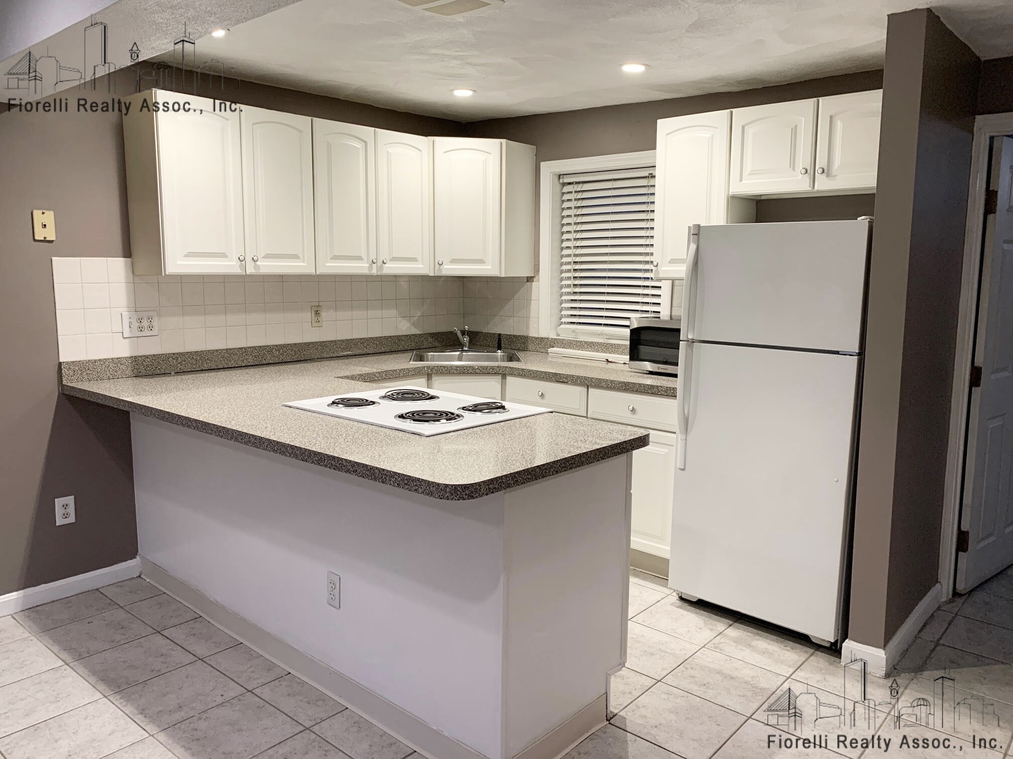 1 bed, 1 bath apartment for rent at 16 Parmenter St Unit 2L, North End — photo 1 of 9