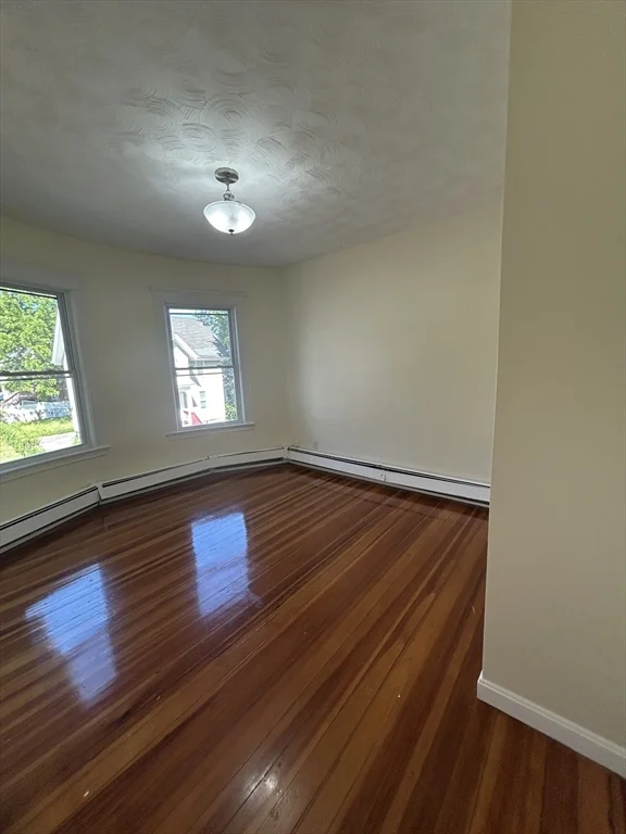 3 bed, 1 bath apartment for rent at 16 Peacevale Rd Unit 2, Dorchester — photo 5 of 8