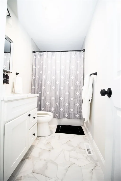 2 bed, 1 bath apartment for rent at 16 Peckham Ave Unit 1, Brockton — photo 6 of 10