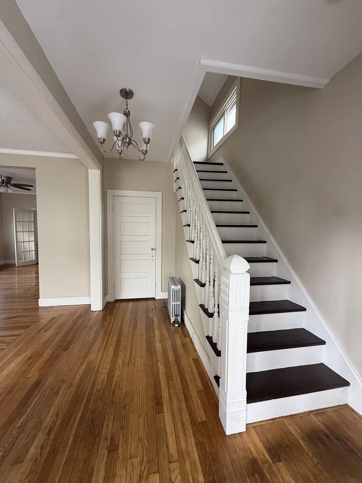 4 bed, 3 bath apartment for rent at 16 Phoebe, Lowell — photo 2 of 14