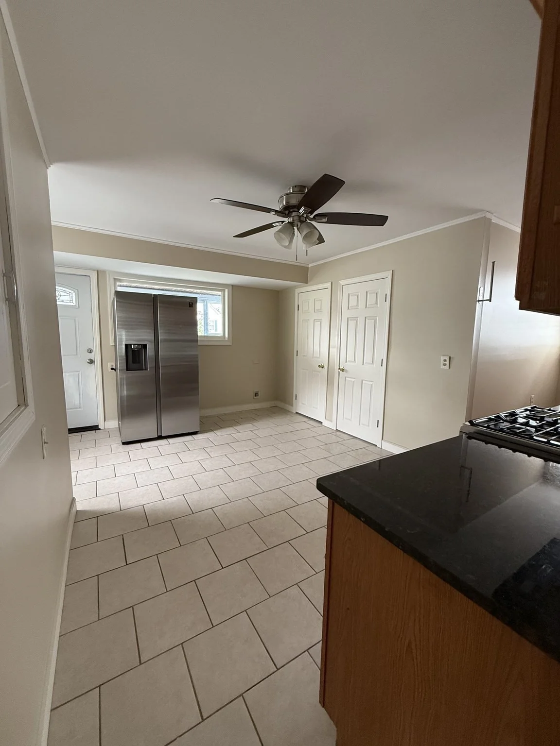 4 bed, 3 bath apartment for rent at 16 Phoebe, Lowell — photo 5 of 14