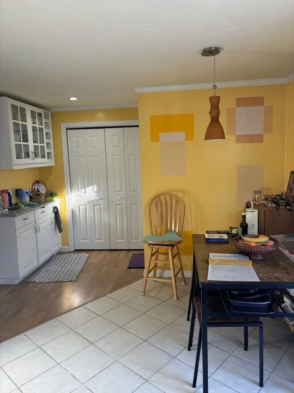 2 bed, 1 bath apartment for rent at 16 Pinecrest Village Unit 16, Hopkinton — photo 5 of 17