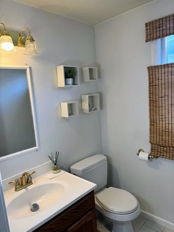 2 bed, 1 bath apartment for rent at 16 Pinecrest Village Unit 16, Hopkinton — photo 12 of 17