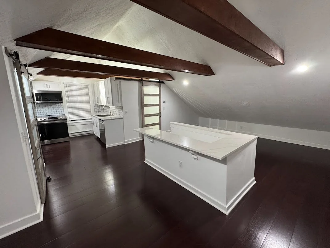 1 bed, 1 bath apartment for rent at 16 Pleasant St Unit B, Orange — photo 6 of 15