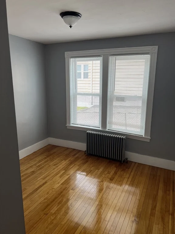 3 bed, 1 bath apartment for rent at 16 Prentice St Unit 1, Worcester — photo 21 of 23