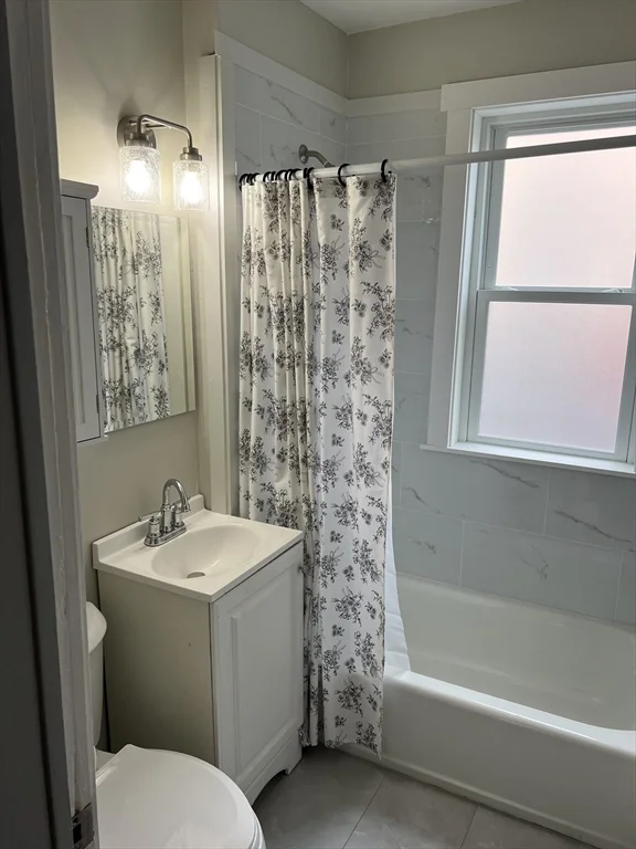 3 bed, 1 bath apartment for rent at 16 Prentice St Unit 1, Worcester — photo 16 of 23