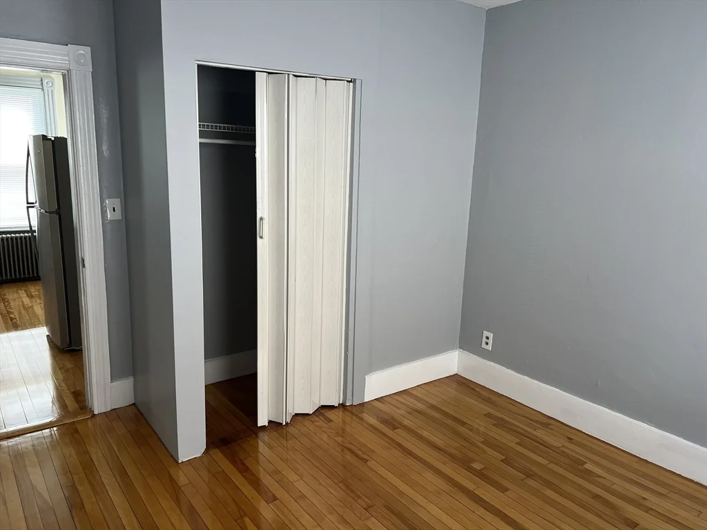 3 bed, 1 bath apartment for rent at 16 Prentice St Unit 1, Worcester — photo 18 of 23