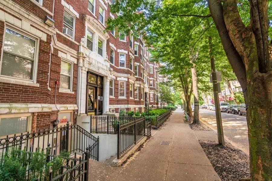 Studio bed, 1 bath apartment for rent at 16 Queensberry St Unit 5A, Fenway — photo 6 of 6