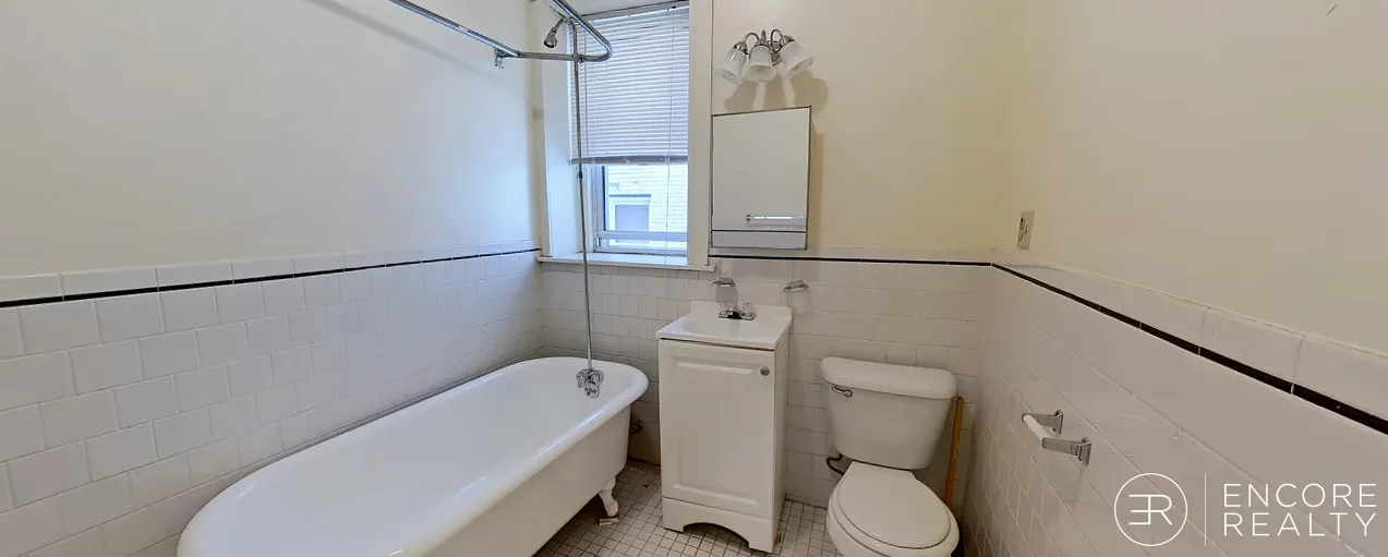 Studio bed, 1 bath apartment for rent at 16 Queensberry St Unit 5A, Fenway — photo 5 of 6