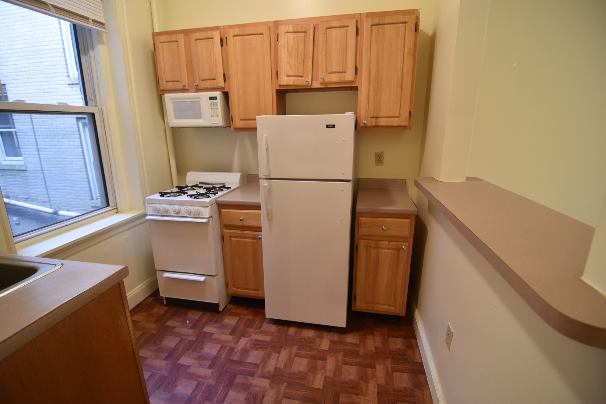 Studio bed, 1 bath apartment for rent at 16 Queensberry Unit 9, Fenway — photo 5 of 5