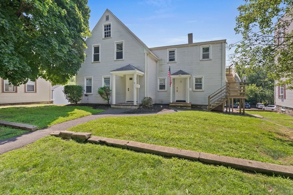 3 bed, 1 bath apartment for rent at 16 Revere St Unit 2, Canton