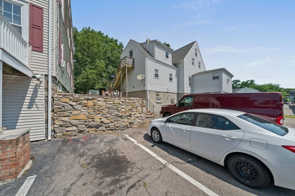 3 bed, 1 bath apartment for rent at 16 Revere St Unit 2, Canton — photo 11 of 13