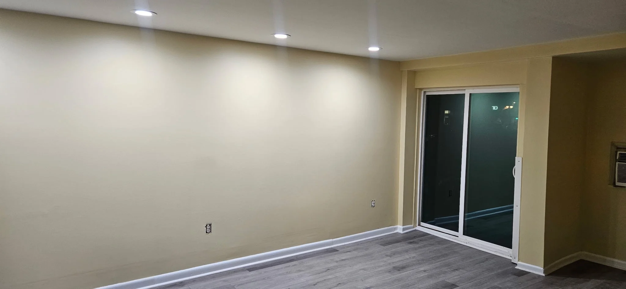 2 bed, 1 bath apartment for rent at 16 Richards Ave Unit 105, North Attleboro — photo 1 of 6