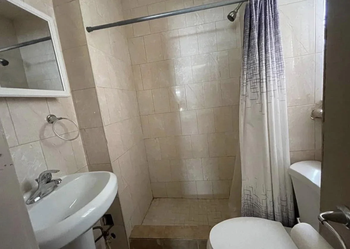 2 bed, 1 bath apartment for rent at 16 Robinson St Unit 1, Lynn — photo 8 of 9