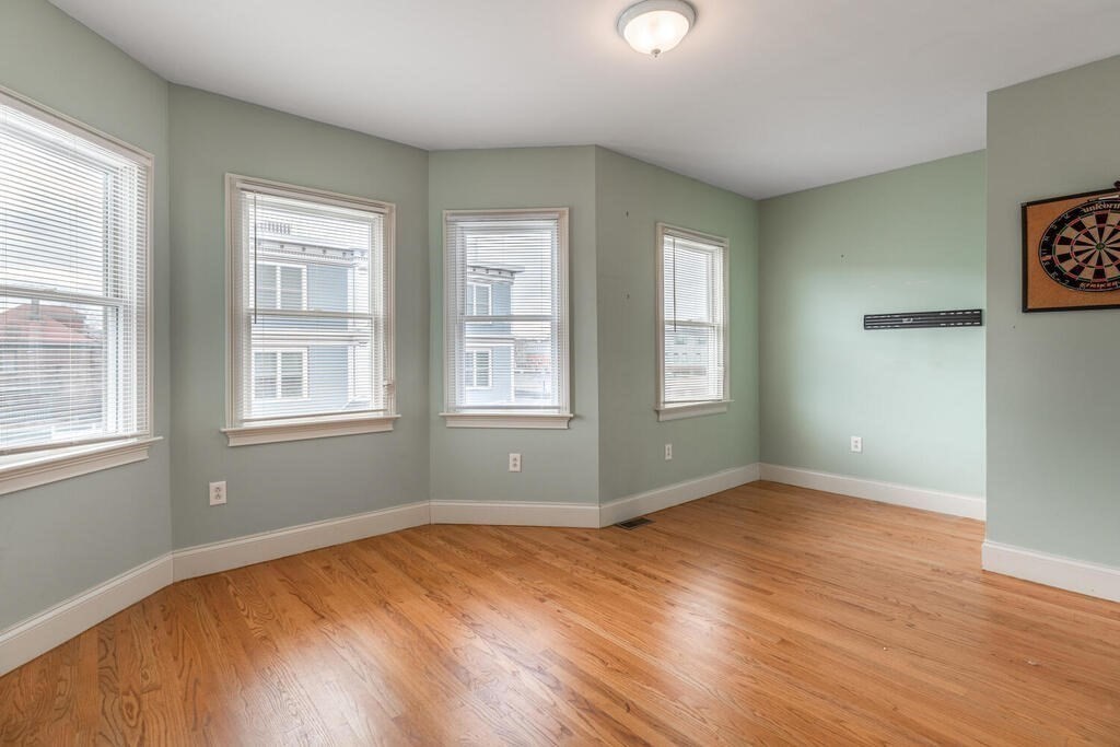 3 bed, 2 bath apartment for rent at 16 Roseclair St Unit 16, Dorchester — photo 19 of 25
