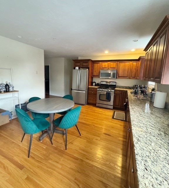 2 bed, 2 bath apartment for rent at 16 Saco Unit 2, Dorchester — photo 4 of 14