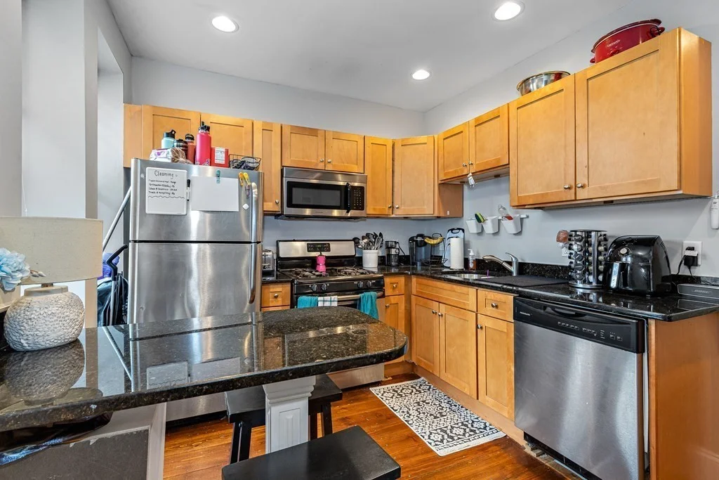 4 bed, 2 bath apartment for rent at 16 Sewall St Unit 3, Mission Hill — photo 39 of 40